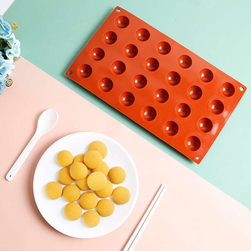 

1pc 24 Hole Silicone Cake Mold, Red