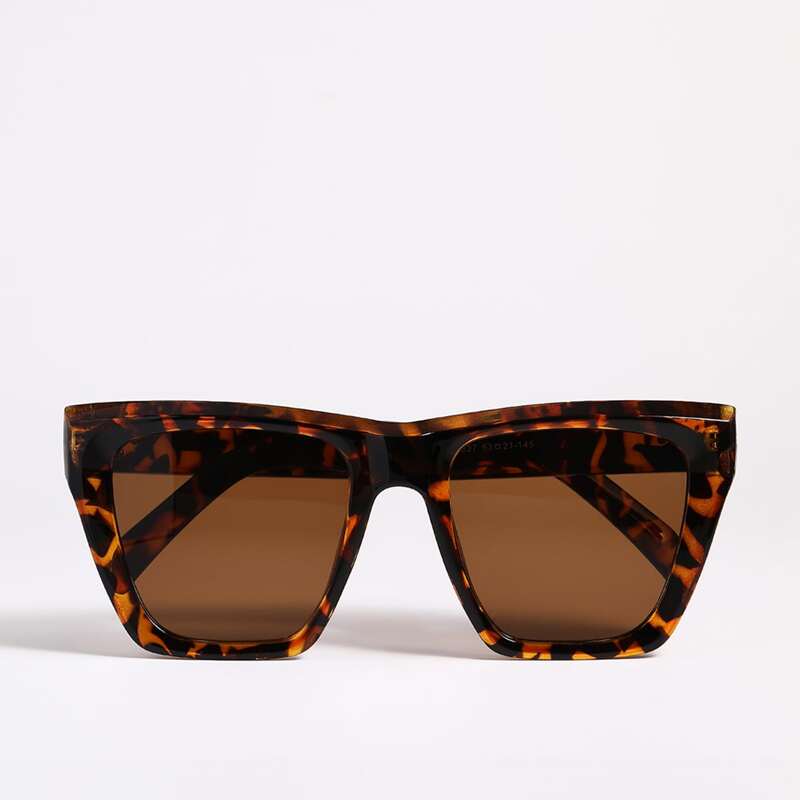 

Tortoiseshell Frame Sunglasses