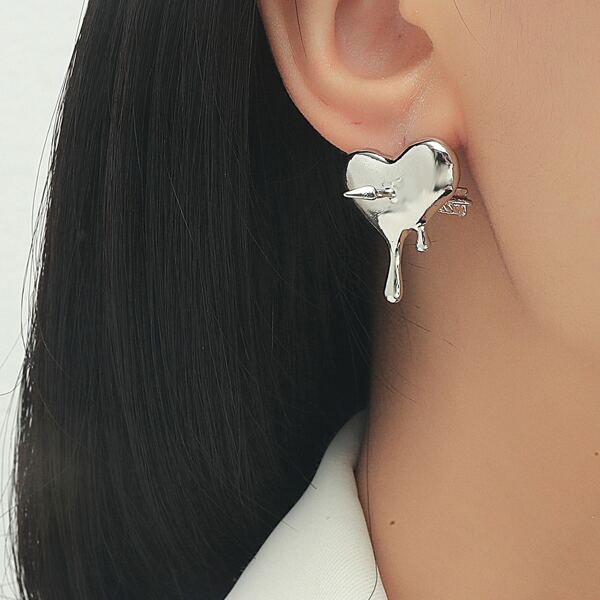 

Heart & Arrow Design Earrings, Silver