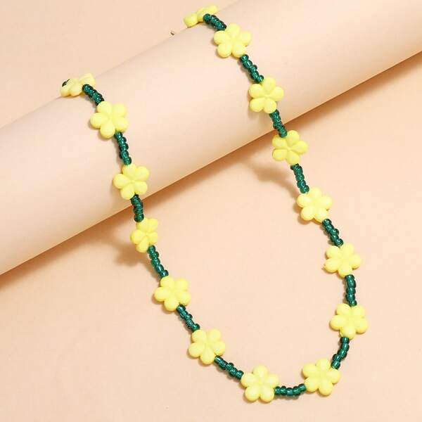 

Flower Detail Beaded Necklace, Yellow