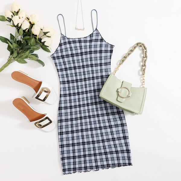 

Plus Lettuce Trim Plaid Dress, Multicolor