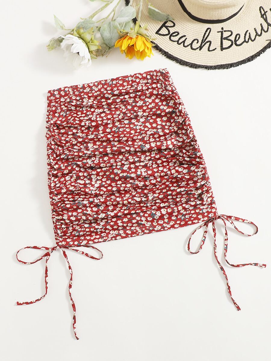 Soleia Ruched Drawstring Side Ditsy Floral Skirt