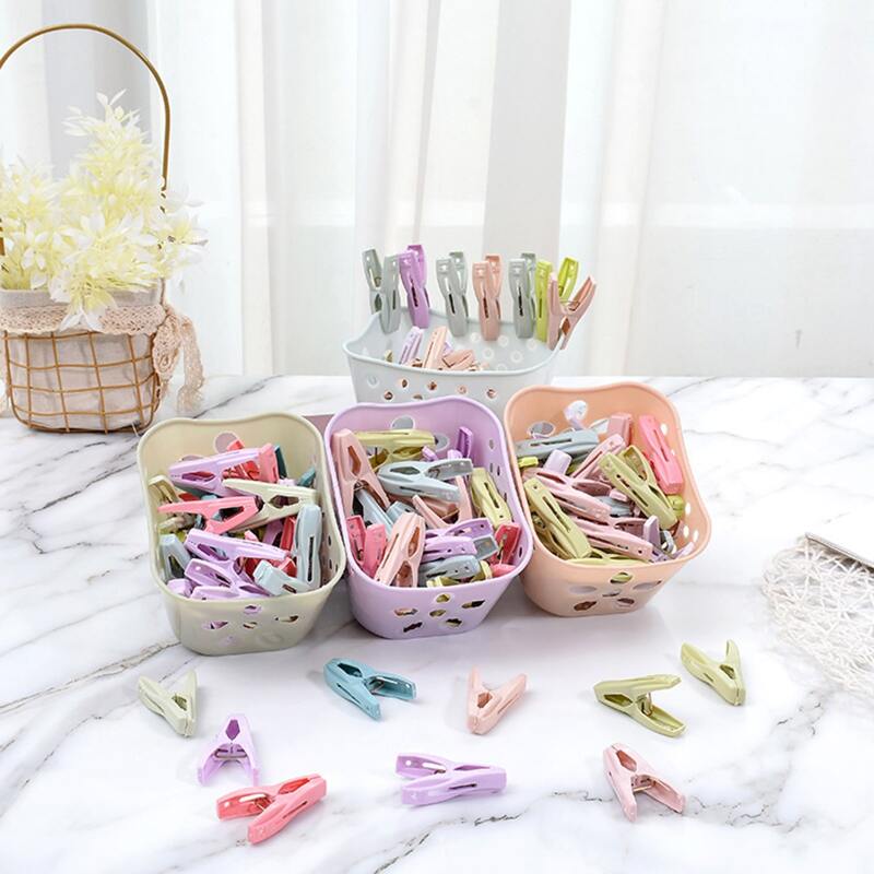 

30pcs Random Clothes Clip With Basket, Multicolor
