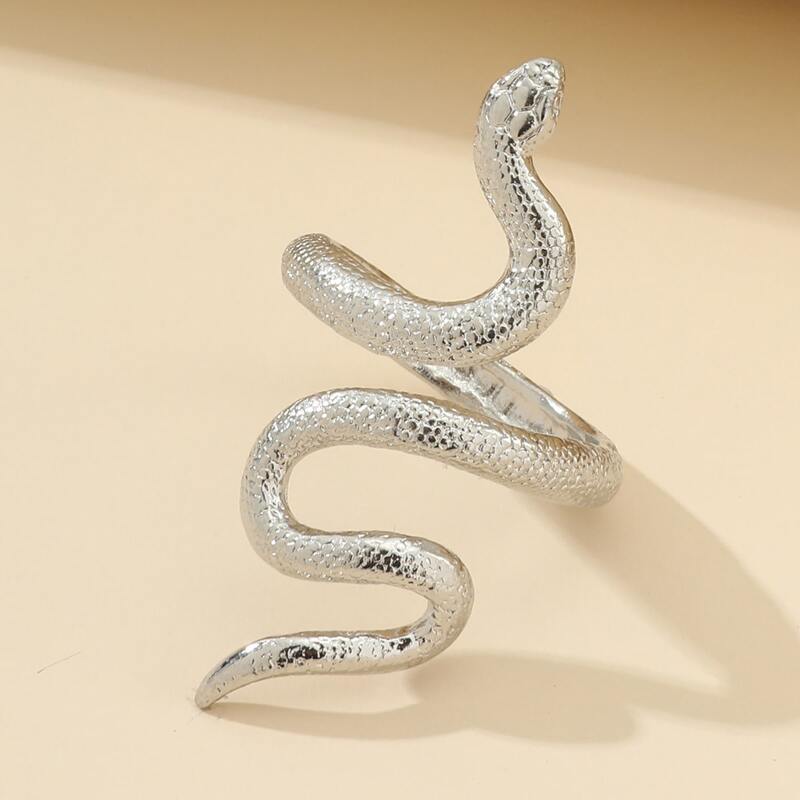 

Serpentine Design Ring, Silver