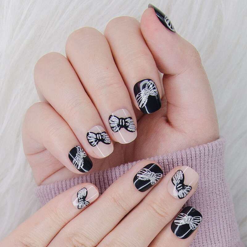

24pcs Bow Pattern Fake Nail & 1sheet Tape & 1pc Nail File, Multicolor