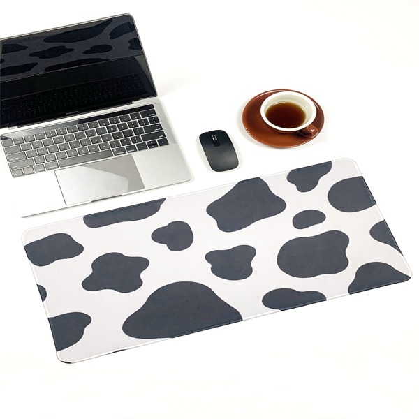 

Cow Pattern Mouse Pad, Multicolor