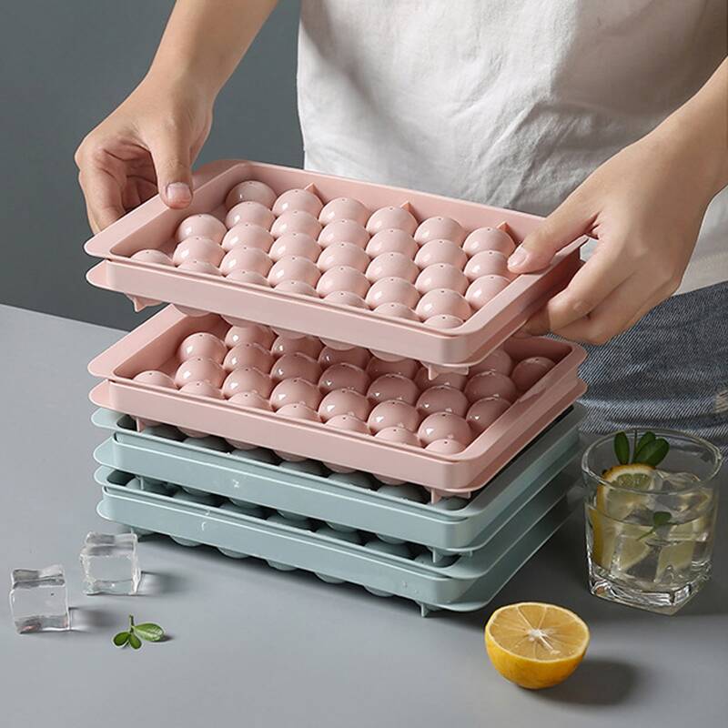 

1pc Random Ball Ice Cube Mold, Multicolor
