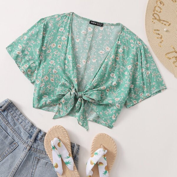 

Tie Front Ditsy Floral Top, Mint green