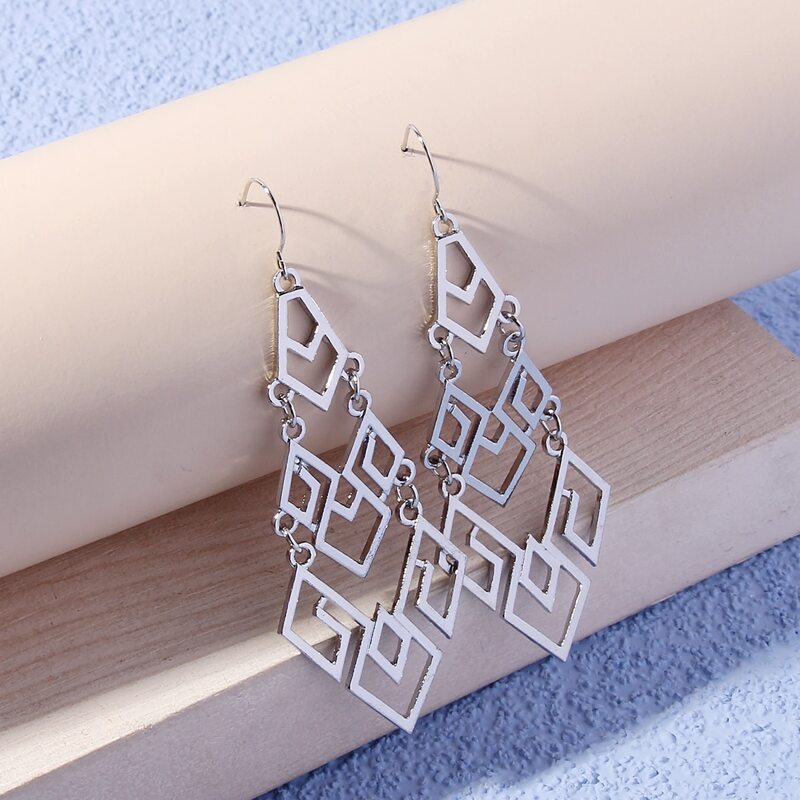 

Hollow Out Geo Drop Earrings, Silver