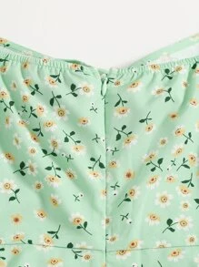Soleia Puff Sleeve Ruched Front Ditsy Floral Dress - Mint Green - View 5