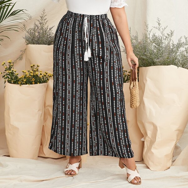 

Plus Knot Front Geo Print Wide Leg Pants, Black
