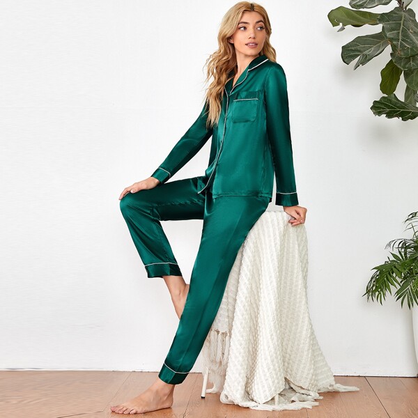 

Contrast Binding Chest Pocket Satin Pajama Set, Dark green