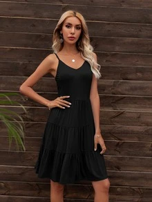 DEARCASE Váy trơn có viền xếp tầng - màu đen - Xem 6