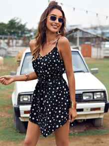 SHEIN 自腰帶不對稱下擺星星圖案吊帶洋裝 - 黑色 - 查看 4