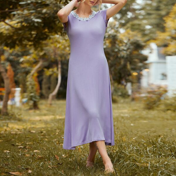 

Flower-lace Trimed Neck Night Dress, Purple