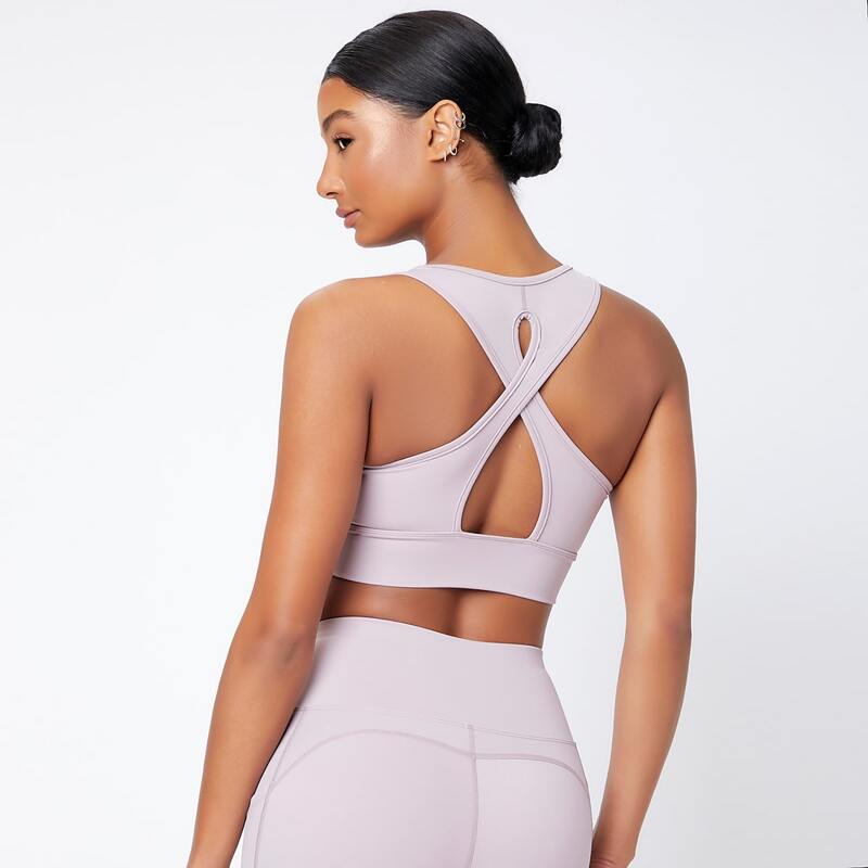 

Solid Crisscross Cut Out Sports Bra, Dusty purple