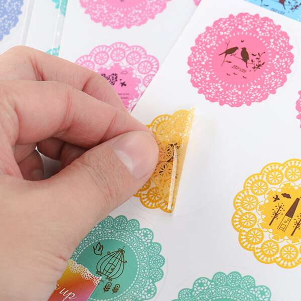 

1sheet Lace Pattern Random Sticker, Multicolor