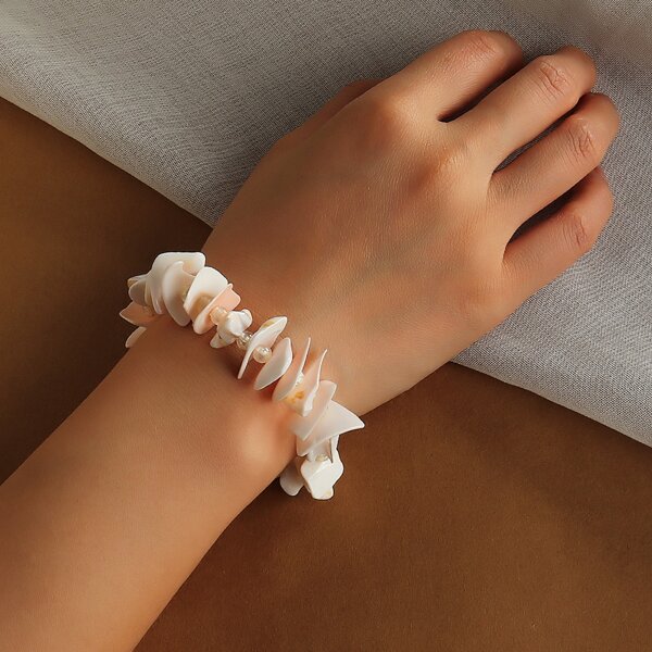 

Bead Decor Bracelet, White