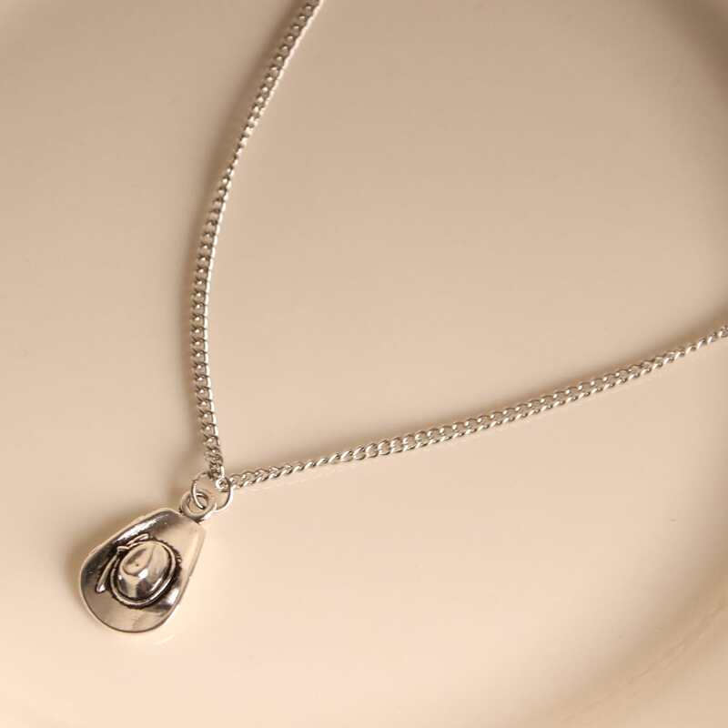 

Hat Pendant Necklace, Silver