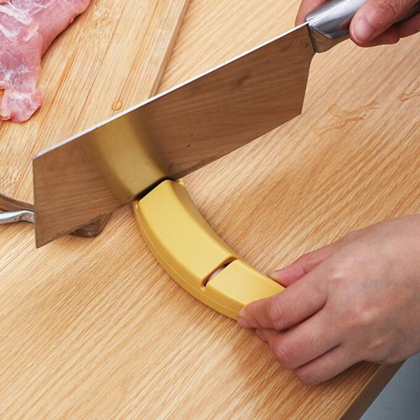 

1pc Banana Shaped Random Knife Sharpener, Multicolor
