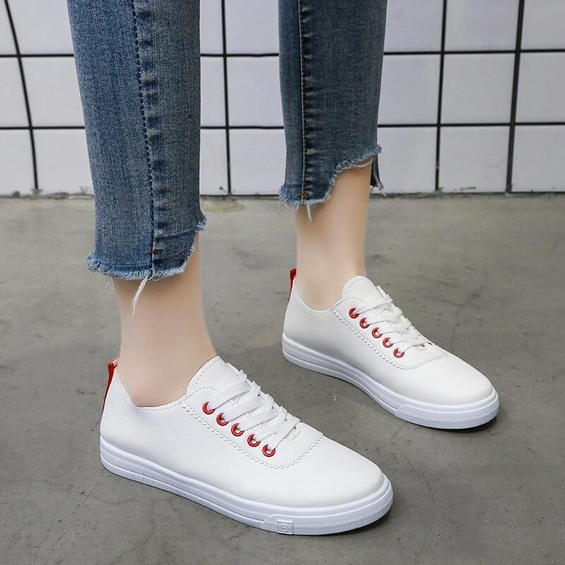 

Letter Lace-up Skate Shoes, White