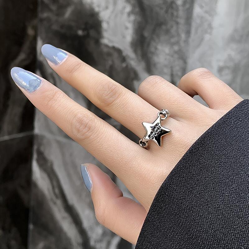 

Star Decor Ring, Silver