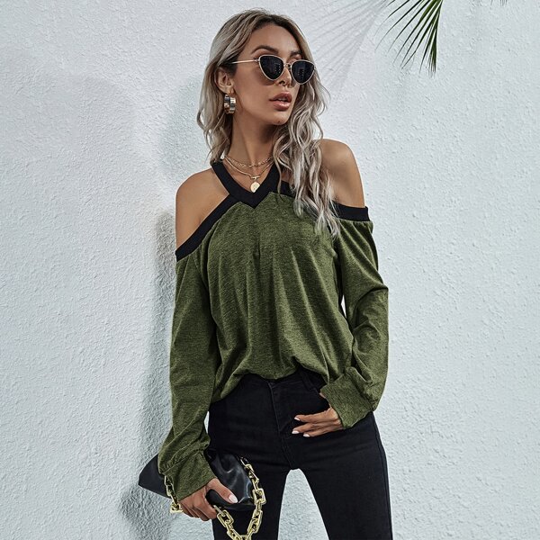 

Cold Shoulder Contrast Binding Tee, Army green