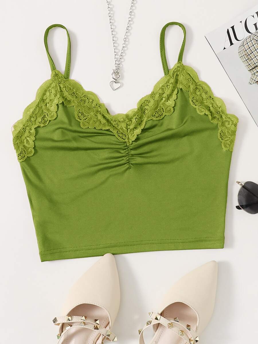 SHEIN EZwear Top de tirantes fruncido con encaje en contraste - Verde Lima - Ver 1
