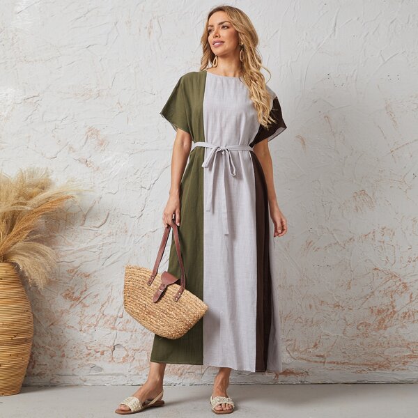 

Batwing Sleeve Colorblock Belted Dress, Multicolor