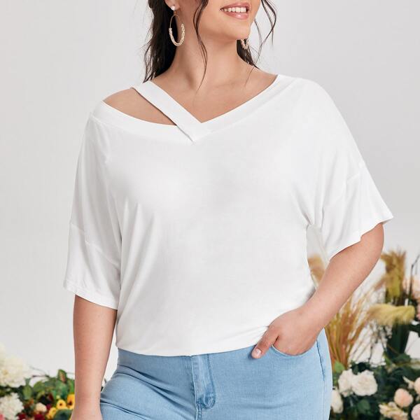 

Plus Cutout Detail Asymmetrical Neck Top, White