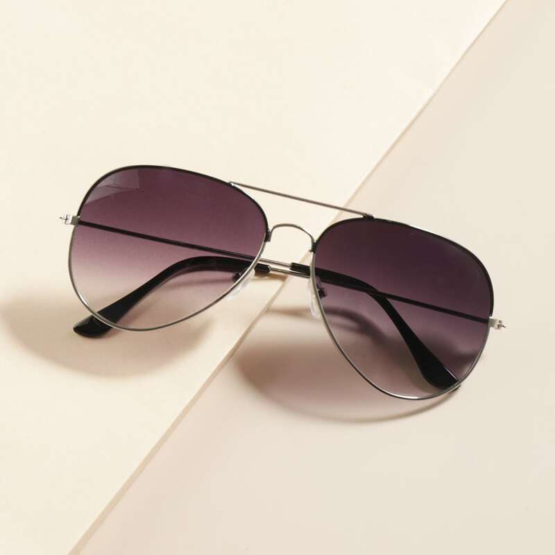

Metal Frame Sunglasses