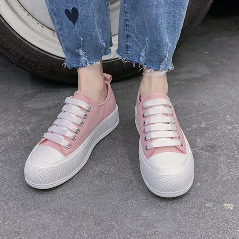 

Solid Lace-up Canvas Sneakers, Pink