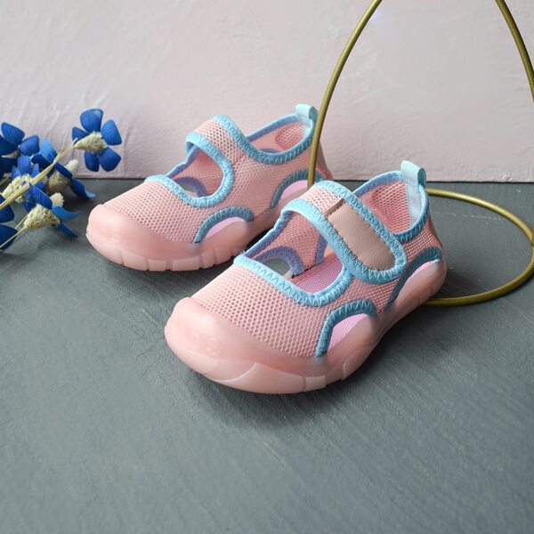 

Toddler Girls Velcro Strap Mesh Flats, Pink