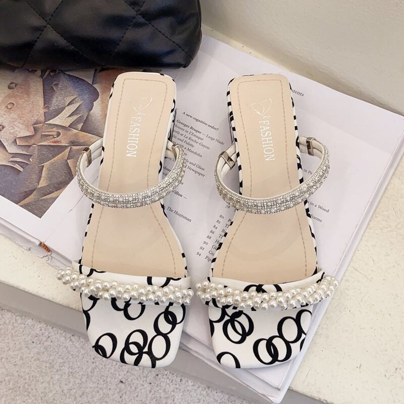 

Faux Pearl Strap Chunky Heeled Mules, White