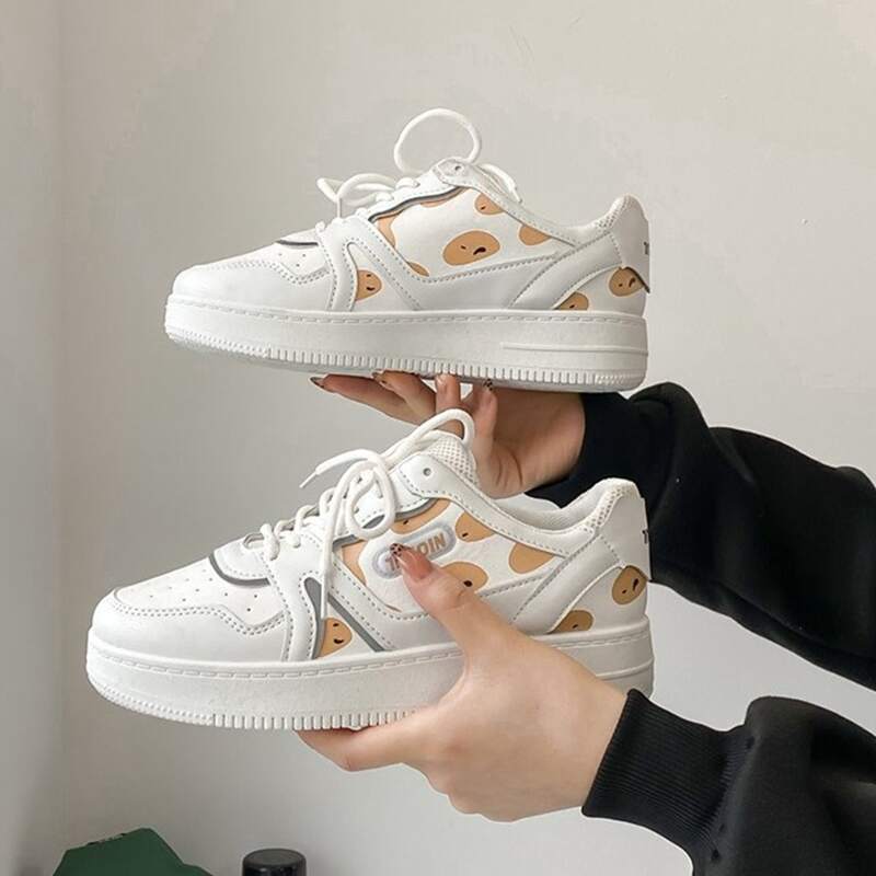 

Graphic Lace-up Skate Shoes, White