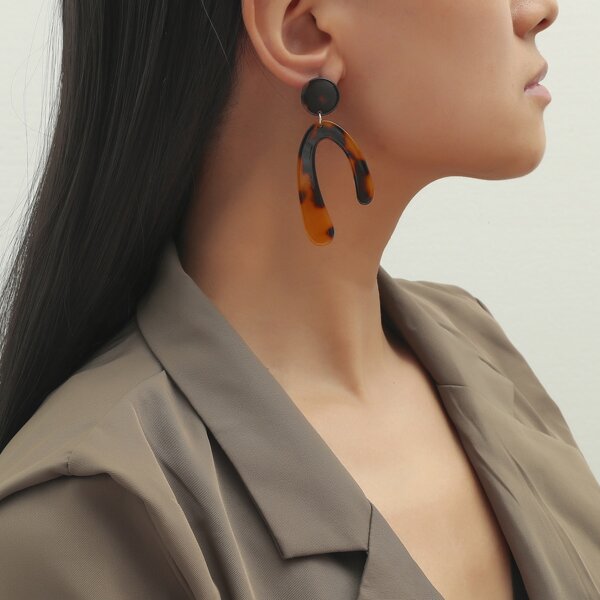 

Irregular Acrylic Earrings, Brown