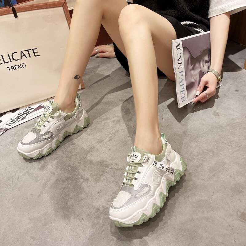 

Colorblock Lace-up Chunky Sneakers, Green