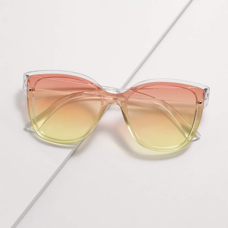 

Cat Eye Sunglasses