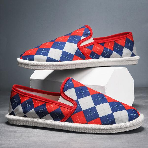 

Men Geometric Print Loafers, Multicolor