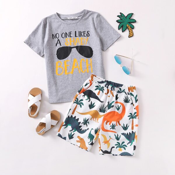 

Boys Slogan Graphic Top & Dinosaur Print Shorts Set, Multicolor