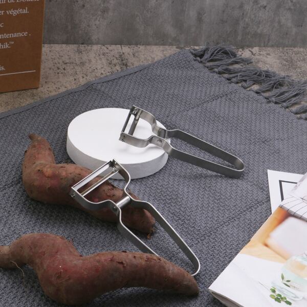 

1pc Stainless Steel Peeler, Silver
