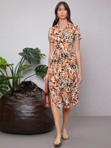 SHEIN Notched Collar Buttoned Front Allover Print Longline Shirt - Multicolor - View 3