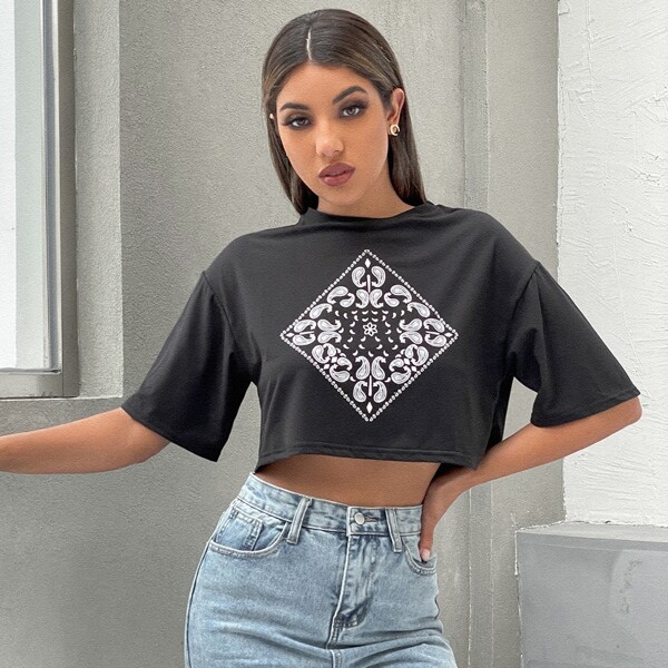 

Paisley Print Drop Shoulder Crop Tee, Black