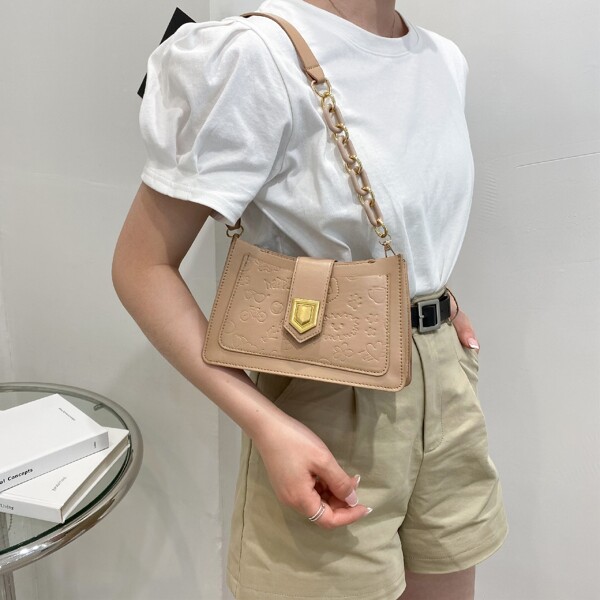 

Cartoon Embossed Chain Shoulder Bag, Khaki