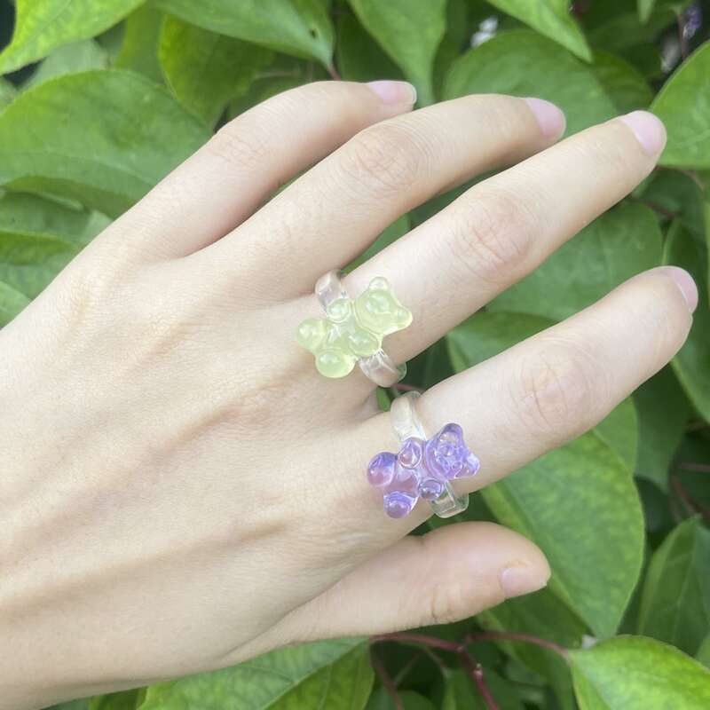 

2pcs Bear Resin Ring, Multicolor