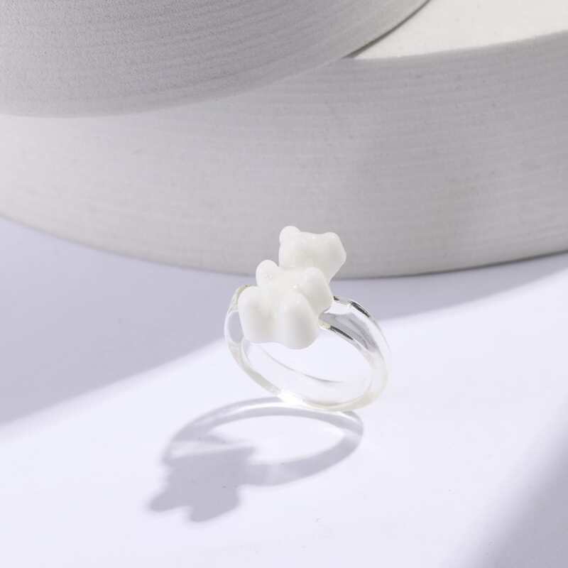 1pc Bear Resin Ring, White