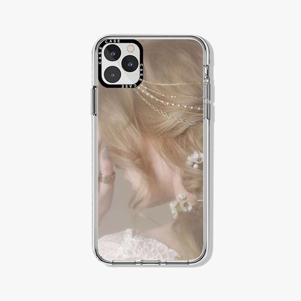 

Figure Graphic Phone Case, Multicolor