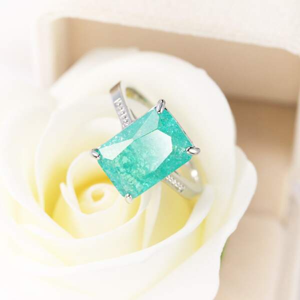 

Zircon Decor Ring, Green