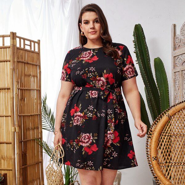 

Plus Floral Print Belted Dress, Multicolor