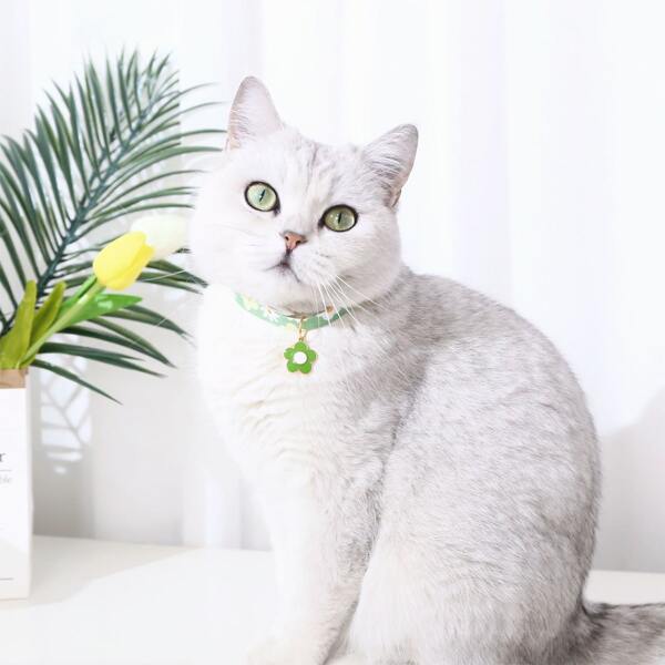 

1pc Flower Pendant Pet Necklace, Green